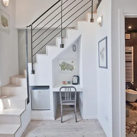 Bed & Breakfast La Barriera Di San Lorenzo - Dimora Storica 4*